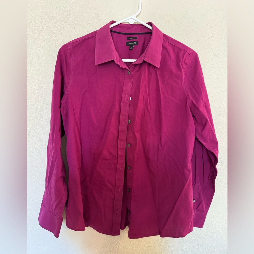 Talbots Women’s Long Sleeve Purple Button Down Shirt